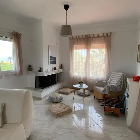 Апартаменты Amazing Sea View Loft,